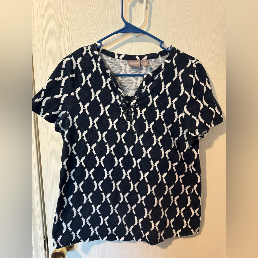 Women’s Chico’s shirt- size 1 (medium)